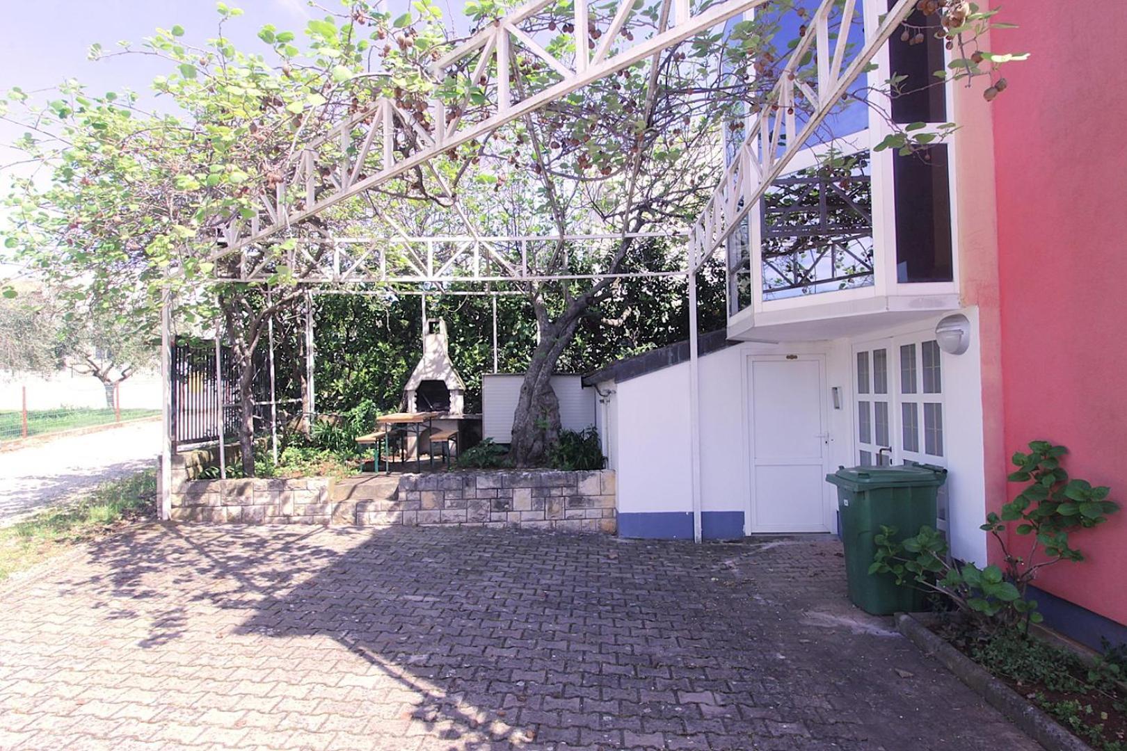Apartments Branka زامبراتيجا المظهر الخارجي الصورة