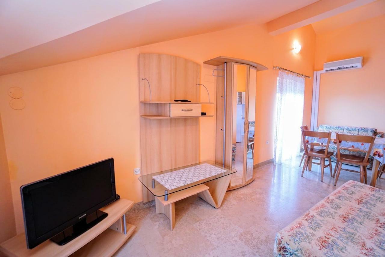 Apartments Branka زامبراتيجا المظهر الخارجي الصورة